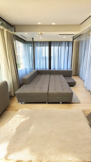 idotlenbutor-hu_francia-sarok-plusz-02-nyitott