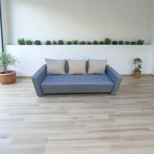 idotlen_butor-fanni_kanape-01